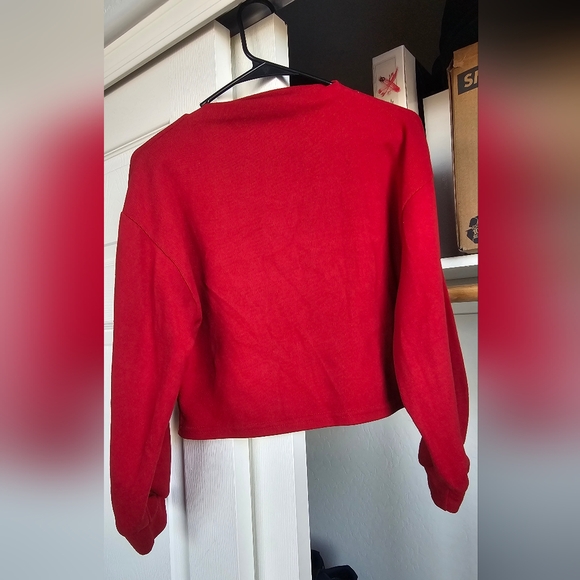 Cropped Sweater - Picture 5 of 5